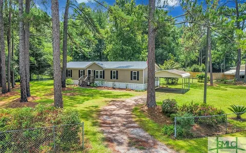 421 Wallace Cir, Bloomingdale, GA 31302