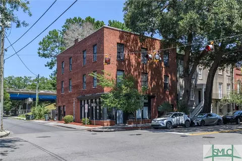 404 W Taylor St #3, Savannah, GA 31401