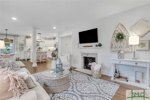 312 E 60th St, Savannah, GA 31405 photo 8