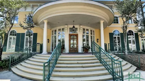 3028 Whitemarsh Way, Savannah, GA 31410