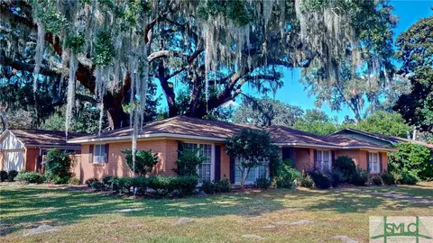 8317 Dale Dr, Savannah, GA 31406