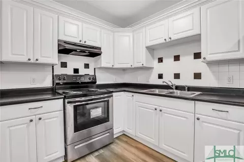 402 W 3rd St, Springfield, GA 31329 photo 40