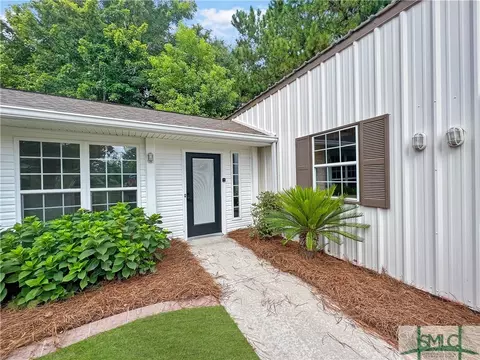 402 W 3rd St, Springfield, GA 31329 photo 45
