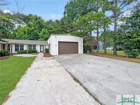402 W 3rd St, Springfield, GA 31329 photo 46