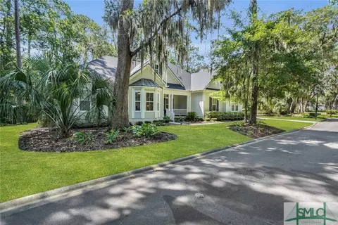 190 Long Creek Ln, Richmond Hill, GA 31324