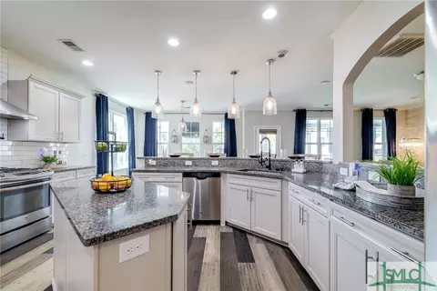 69 Redwall Cir, Savannah, GA 31407 photo 11