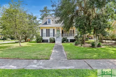 126 Cottage Ct, Richmond Hill, GA 31324