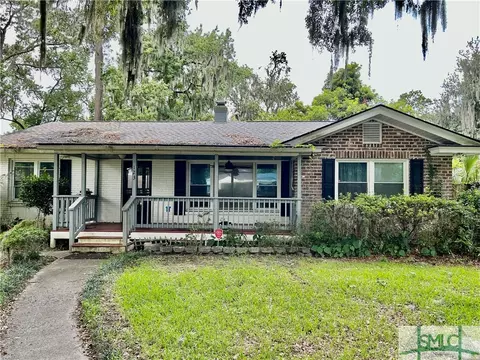 123 Alpine Dr, Savannah, GA 31405