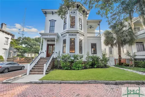 304 E Hall St, Savannah, GA 31401