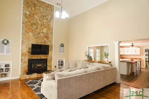 276 Mcdilda Dr, Lyons, GA 30436 photo 4