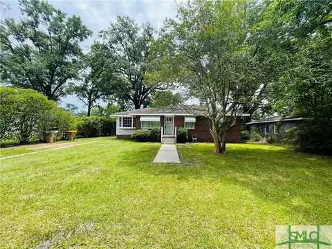 4 Horne Pl, Savannah, GA 31407