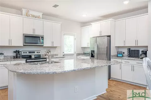 196 Benelli Dr, Pooler, GA 31322 photo 2