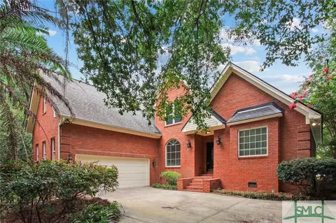 259 Steeple Chase Ln, Richmond Hill, GA 31324