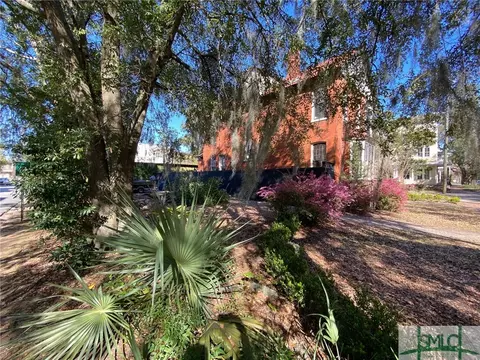222 W Gwinnett St, Savannah, GA 31401