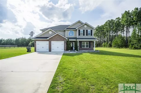 106 Hoffer Ln SE, Ludowici, GA 31316