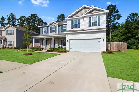 371 Coconut Dr, Bloomingdale, GA 31302