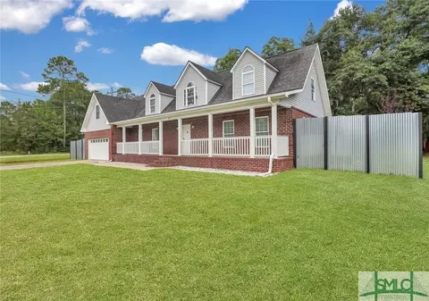 21 Macon Ln SE, Ludowici, GA 31316