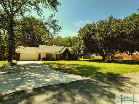 230 Victoria Cir, Guyton, GA 31312