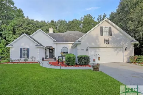 7 Yellow Warbler Ct, Savannah, GA 31419