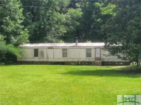 7543 E Oglethorpe Dr, Midway, GA 31320 photo 3