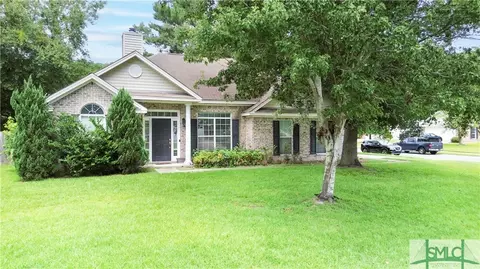 1 Lacie Ct, Savannah, GA 31419