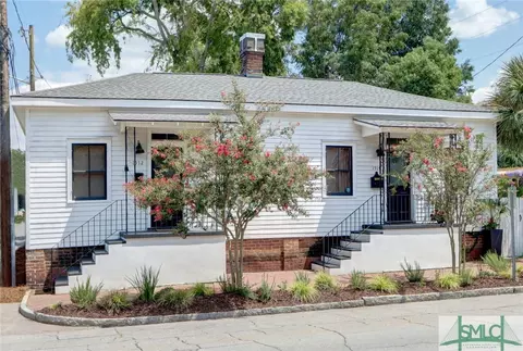 1512 Barnard St, Savannah, GA 31401
