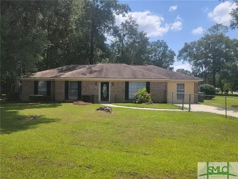 238 Holiday Dr, Savannah, GA 31419