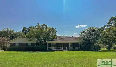 925 Cedar St, Metter, GA 30439