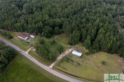 876 Savannah Town Rd, Springfield, GA 31329 photo 4