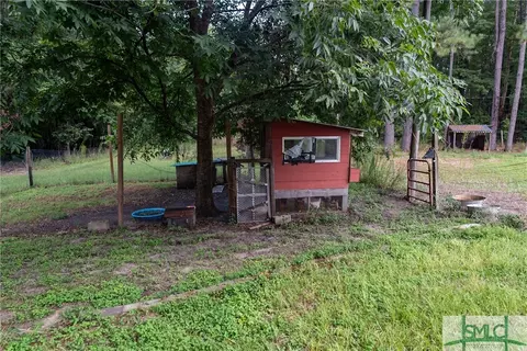 876 Savannah Town Rd, Springfield, GA 31329 photo 18