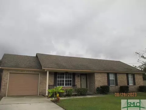 236 Shayna Dr NE, Hinesville, GA 31313