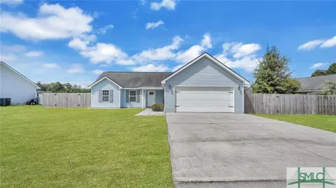 102 Thoroughbred Dr, Guyton, GA 31312