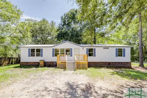 97 Pineora Estate Dr, Guyton, GA 31312