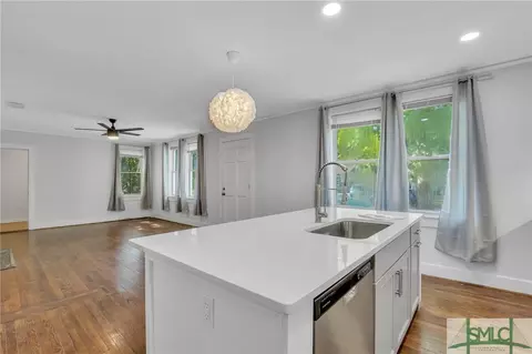 332 E 56th St, Savannah, GA 31405 photo 12