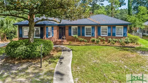 5116 Abercorn St, Savannah, GA 31405