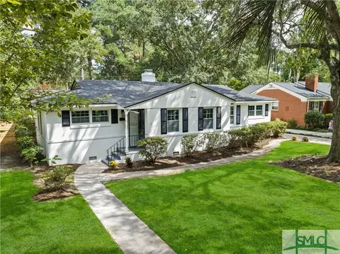5508 Waters Dr, Savannah, GA 31406