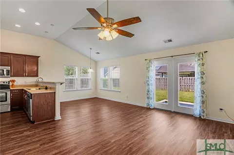 8 Havasu Lake Dr, Savannah, GA 31407 photo 4