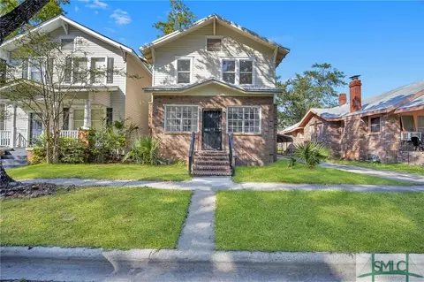 858 E 35th St, Savannah, GA 31401
