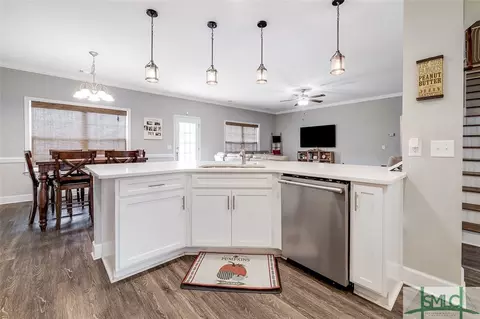 161 Clover Point Cir, Guyton, GA 31312 photo 10