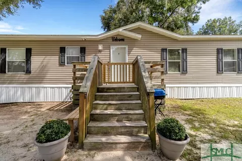 79 Smiley Loop Rd, Riceboro, GA 31323 photo 3