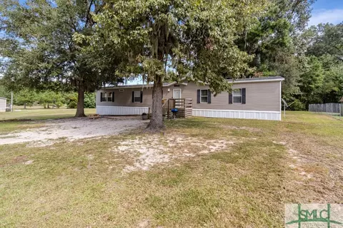 79 Smiley Loop Rd, Riceboro, GA 31323 photo 2