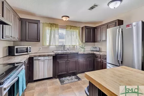 79 Smiley Loop Rd, Riceboro, GA 31323 photo 11