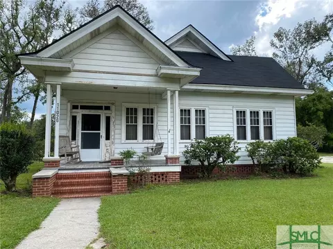 11026 Ford Ave, Richmond Hill, GA 31324