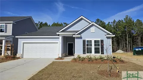 34 Ashmont St, Savannah, GA 31407