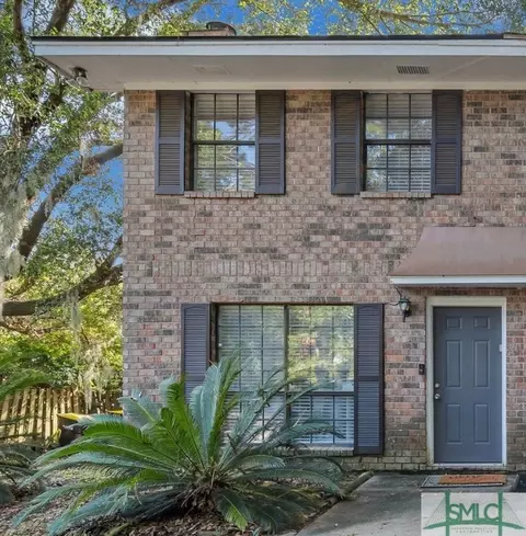 2220 E Victory Dr E #24, Savannah, GA 31404