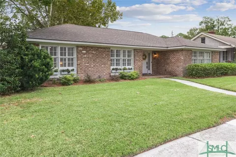 418 E 54th St, Savannah, GA 31405 photo 2