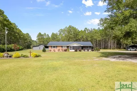 84 Hermon Butler Rd, Pembroke, GA 31321