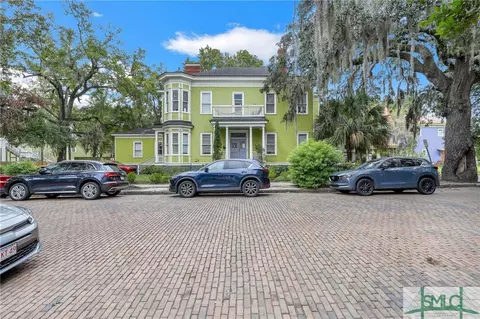 21 W 36th St, Savannah, GA 31401