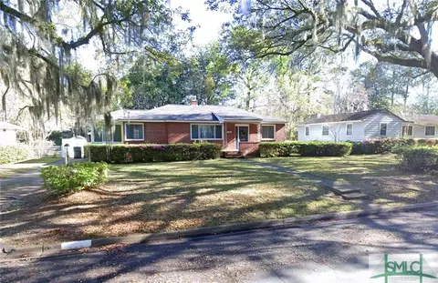 306 Oxford Dr, Savannah, GA 31405
