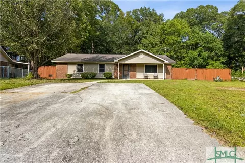720 Thornwood Way, Hinesville, GA 31313
